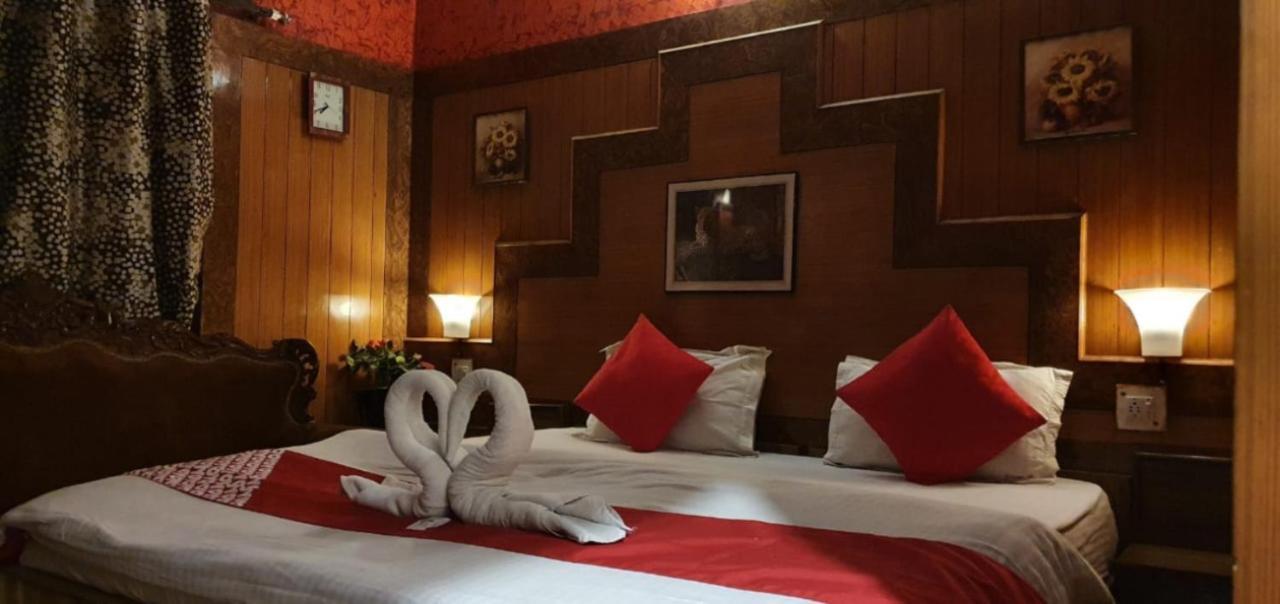 Goroomgo Ankur Lake View Mall Road Nainital - Prime Location With Luxury Room Exterior foto